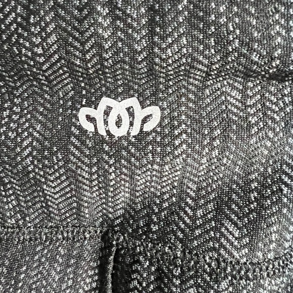 Women’s leggings pants workout yoga Maurice’s In Motion black dark grey XL - Picture 3 of 6